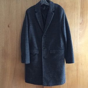 Men’s topcoat in charcoal
